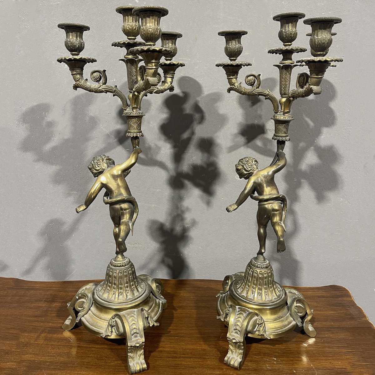 Antica coppia di candelabri in bronzo dorato-photo-6