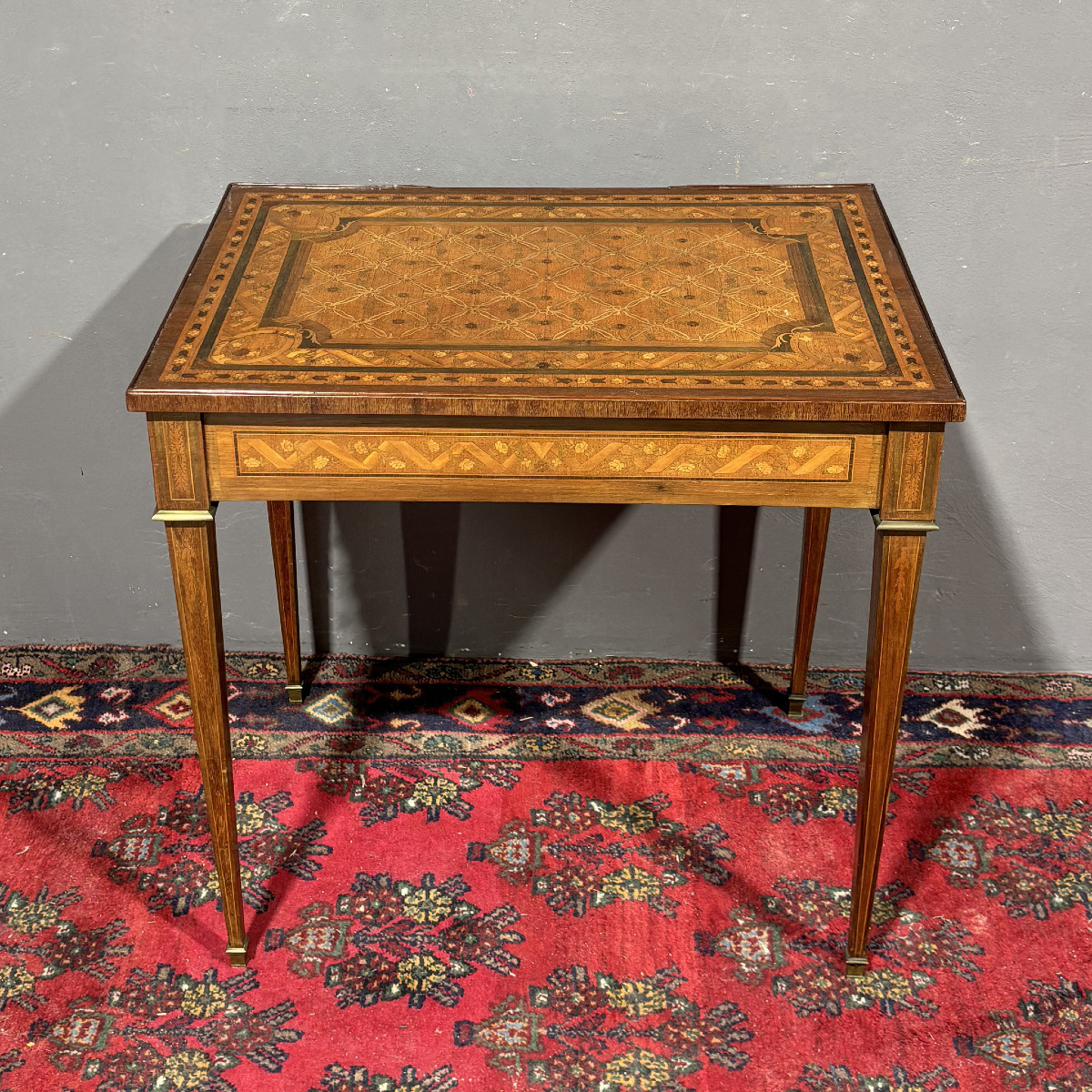 Straordinaio Tavolino Consolle Napoleone III