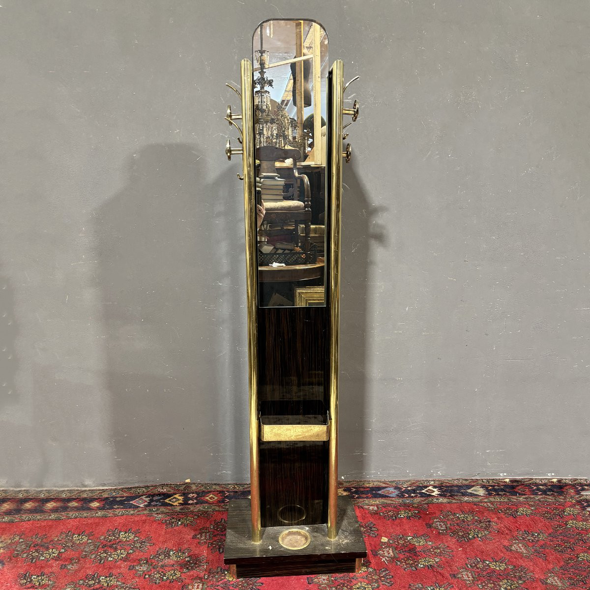 Elegante appendiabiti di design Mid-Century-photo-5