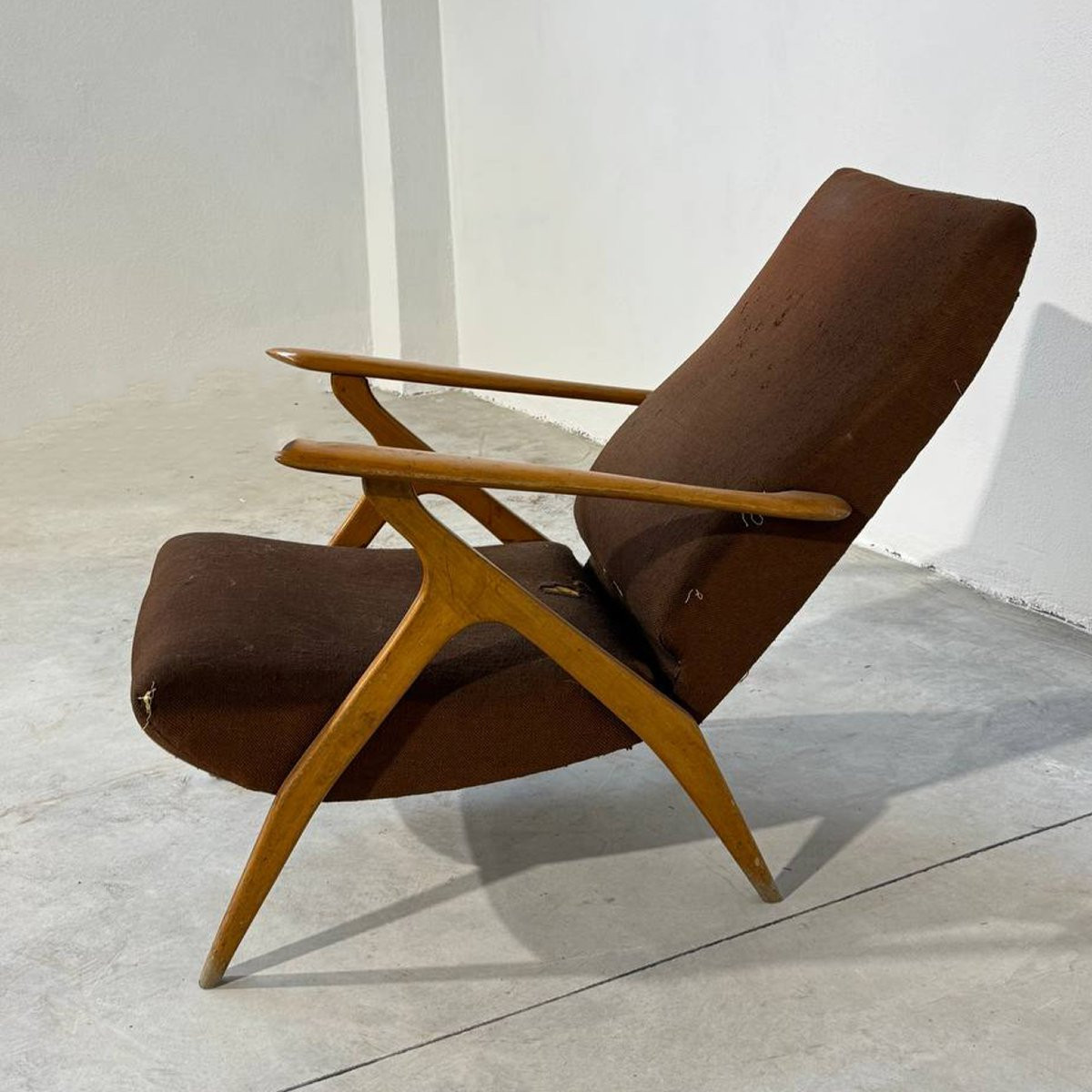 Coppia di poltrone Mid-Century attribuite ad Antonio Gorgone-photo-3