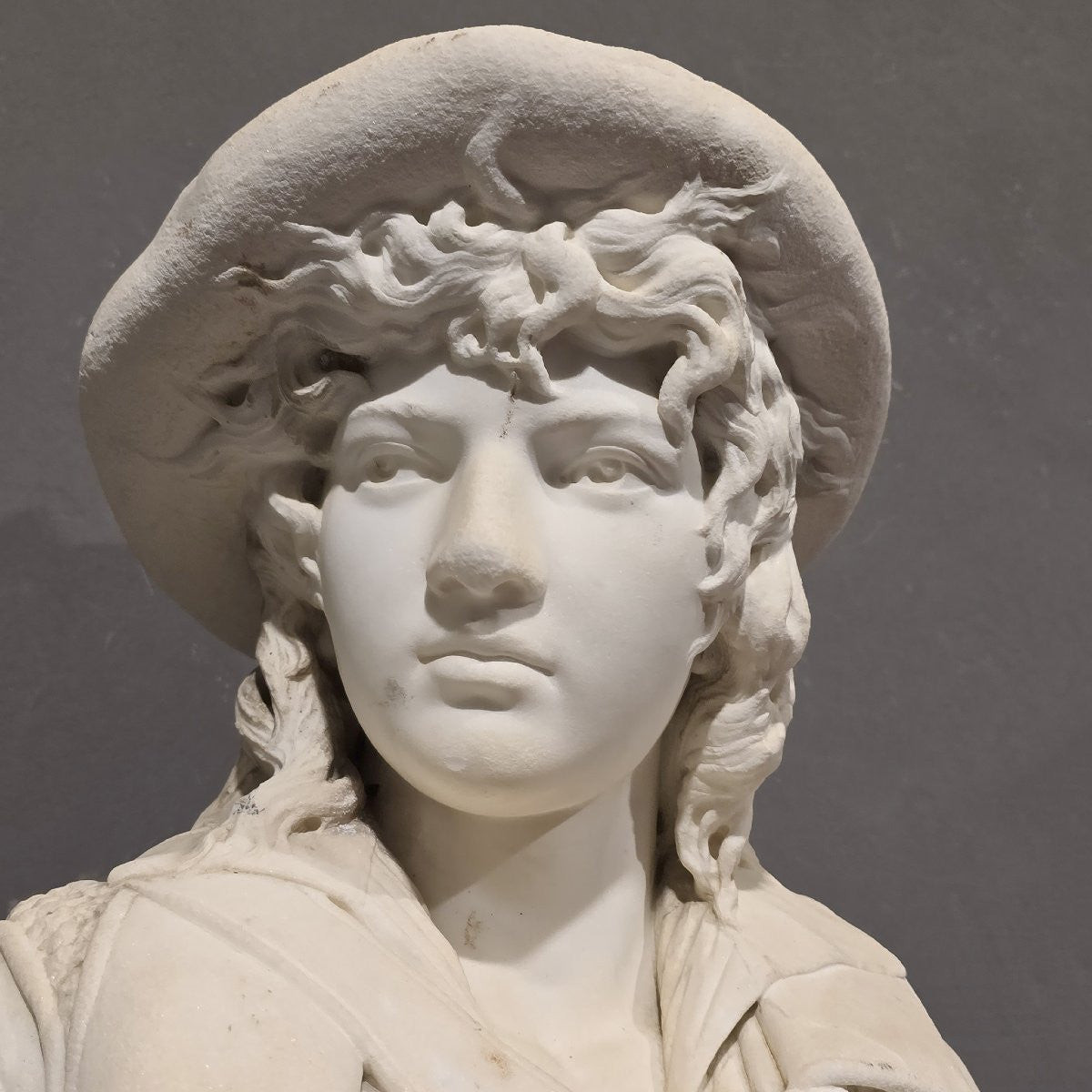 Antico Busto in marmo bianco busto di giovane pastorello firmato Carnevale Giuseppe-photo-2