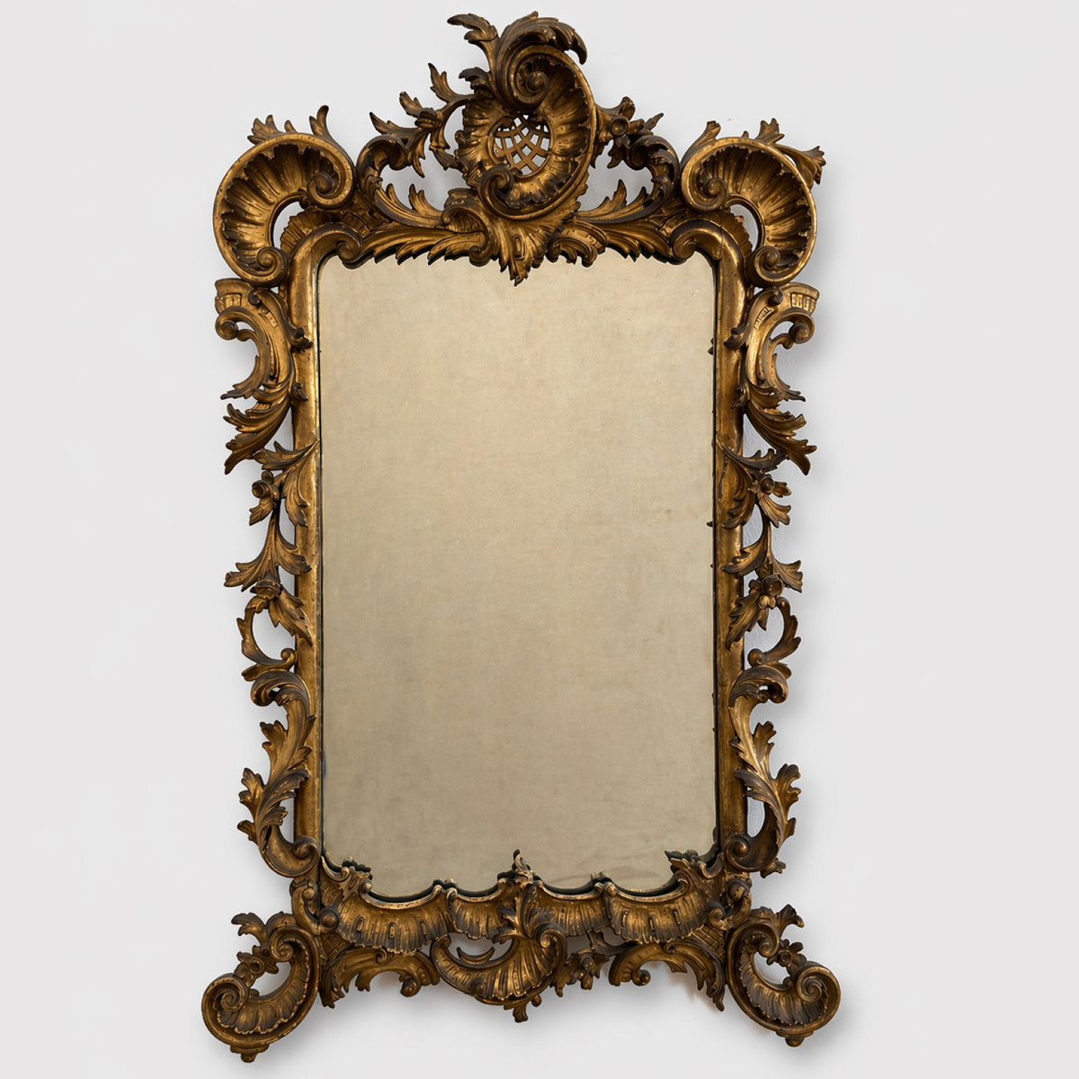 Elegante specchiera antica in legno dorato a foglia d'oro