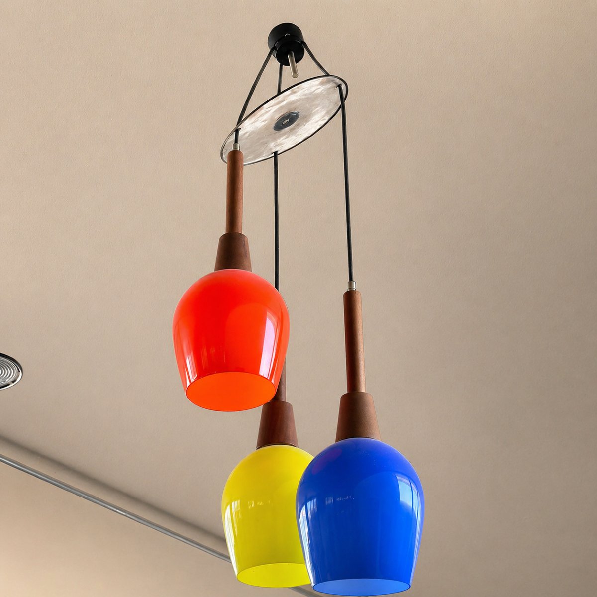 Lampadario design italiano anni ’60/’70 in vetro colorato di gusto Vistosi-photo-4