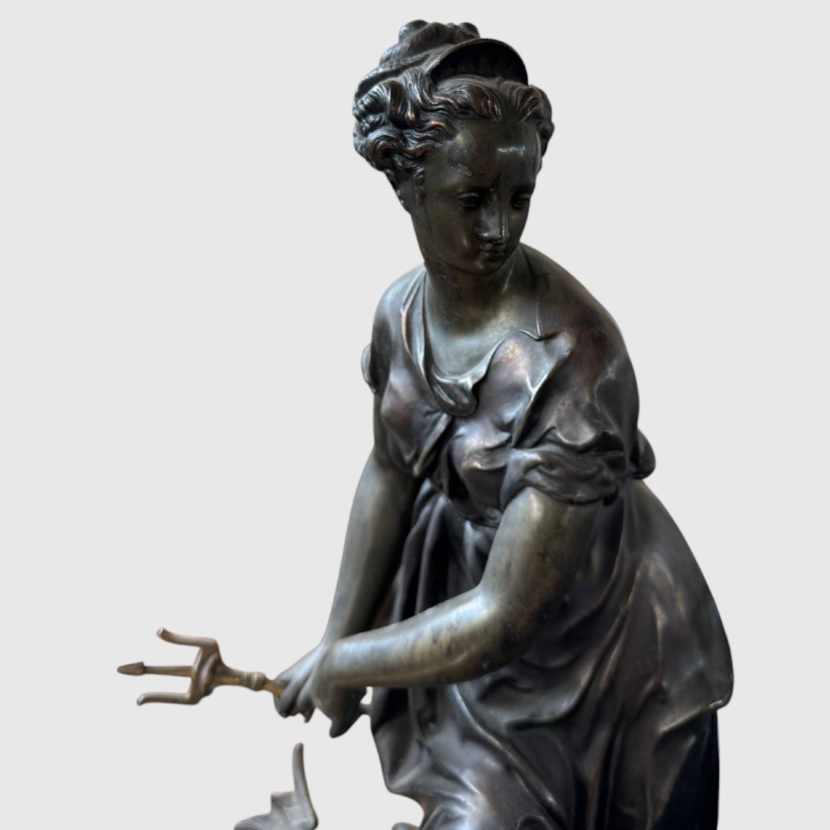 Importante Orologio da Tavolo con Allegoria Marina in Antimonio-photo-3
