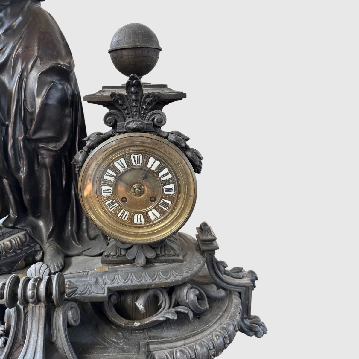 Importante Orologio da Tavolo con Allegoria Marina in Antimonio-photo-4