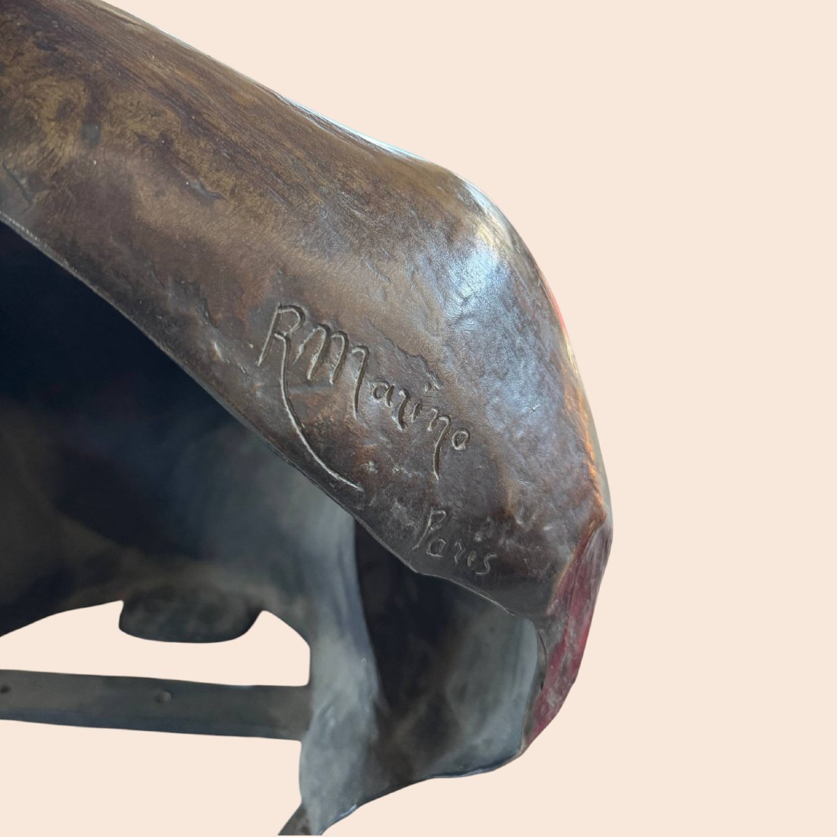 Busto femminile in bronzo patinato, firmato Raffaele Marino-photo-2