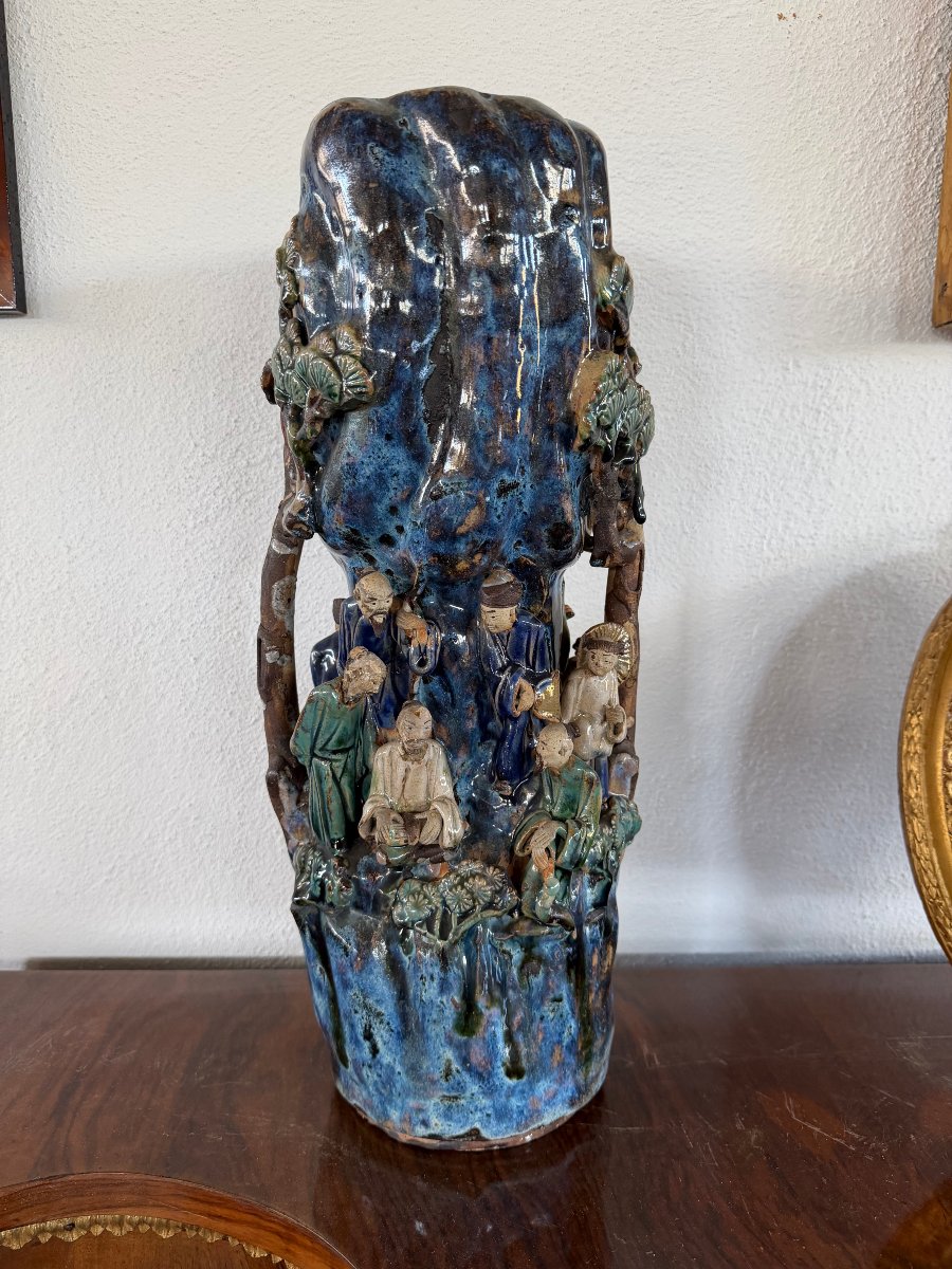 Vaso Antico in Grès di Shiwan Firmato "Pan Ji" – Scena di Saggi nel Paesaggio