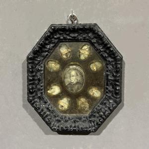 Reliquiario ottagonale con reliquie e San Francesco Borgia, XVII–XVIII secolo