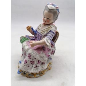 Woman / Lace Maker In Meissen Porcelain - XIXth