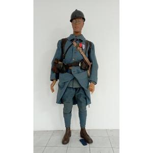 Life-size Mannequin Of A World War I Soldier