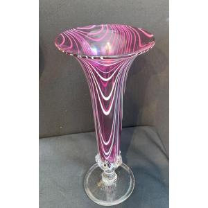 Cornet Vase In Purple Glass And White Filigree. Murano Late 19th Century