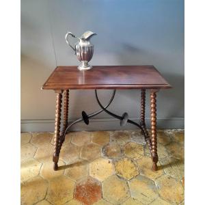 Spanish-style Table