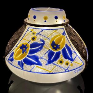 Small Vase By D’argyl