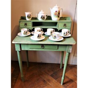 Doll's Desk Early 20th Century