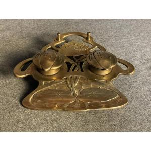 Bronze Inkwell With Water Lilies Or Lotuses, Art Nouveau Period, By Geschützt, Austria, Vienna