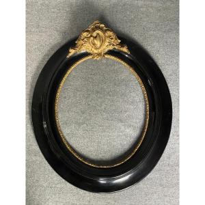 Large Oval Frame In Black And Gold Lacquered Wood, 19th Century, Napoleon III Period