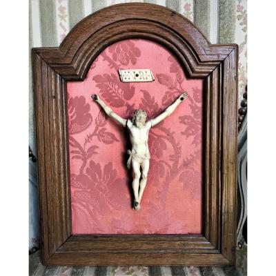 Christ In Ivory Finely Carved 19th Century