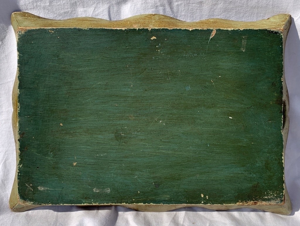 Vassoio in legno laccato e dipinto. Venezia, XVIII secolo.-photo-1