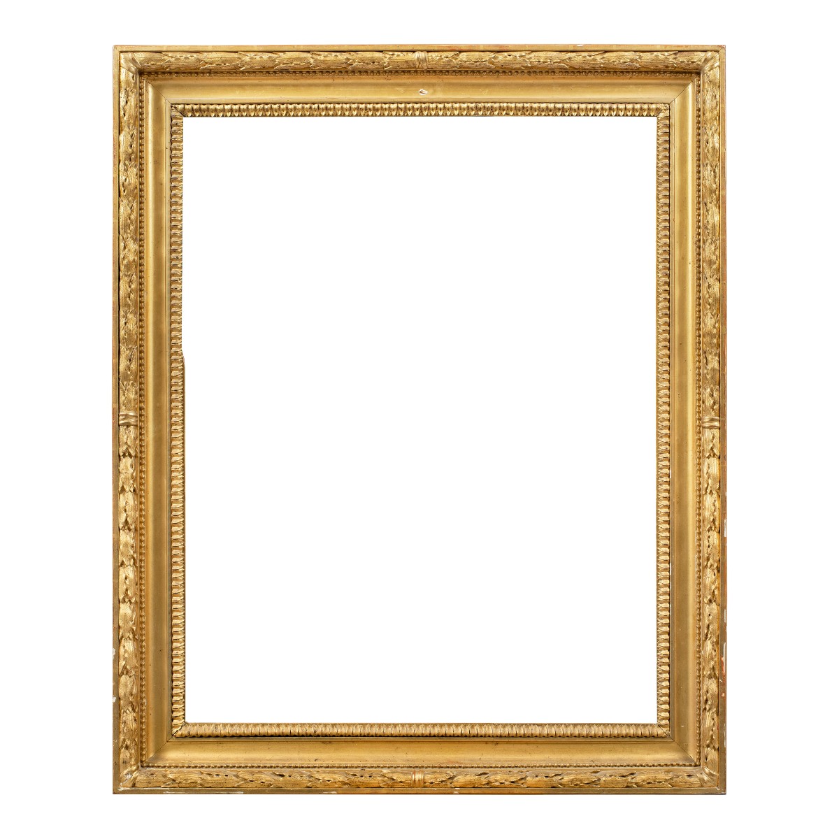 Cornice impero in legno intagliato e dorato. Italia, XIX secolo.
