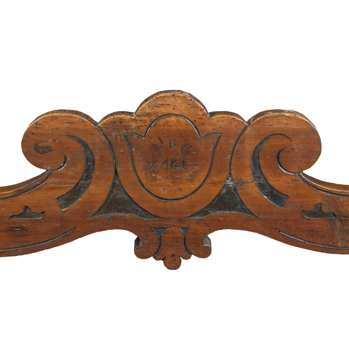 Coppia di panche nobiliari in massello di noce scolpito. Italia settentrionale, XVII secolo.-photo-3