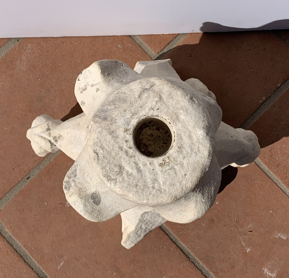 Capitello in pietra scolpita. Italia, XVI-XVII secolo.-photo-4