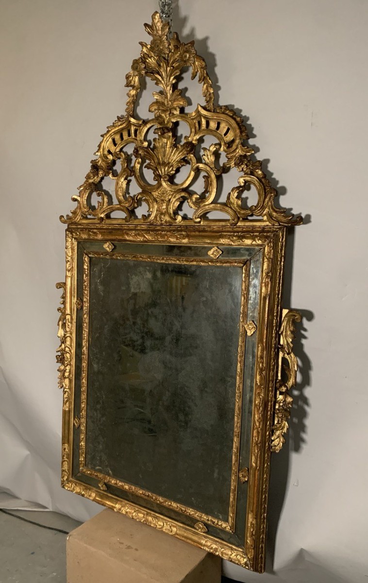 Grande specchiera in legno intagliato e dorato. Venezia, XVIII-XIX secolo.-photo-4