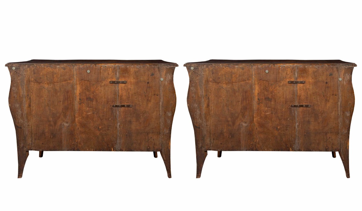 Coppia di cassettoni in radica di noce e bois de rose - Lombardia, metà XVIII secolo.-photo-1