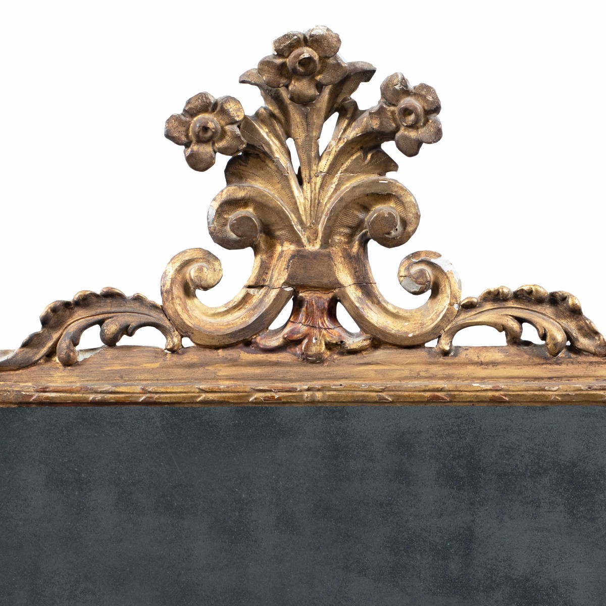 Specchiera in legno intagliato e dorato. Italia, XVIII secolo.-photo-2