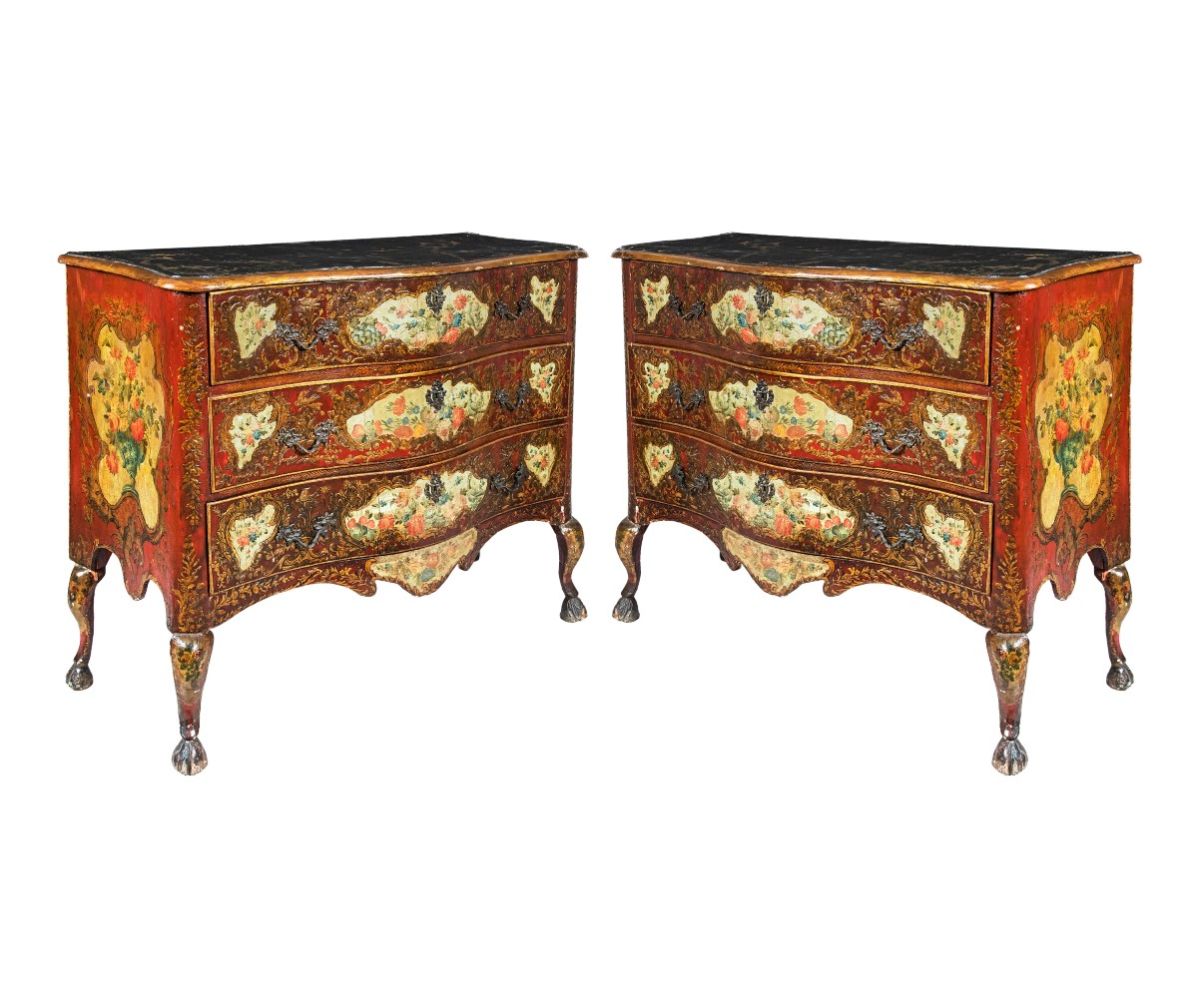 Coppia di cassettoni in legno intagliato, laccato e dipinto. Sicilia, XVIII secolo.-photo-2