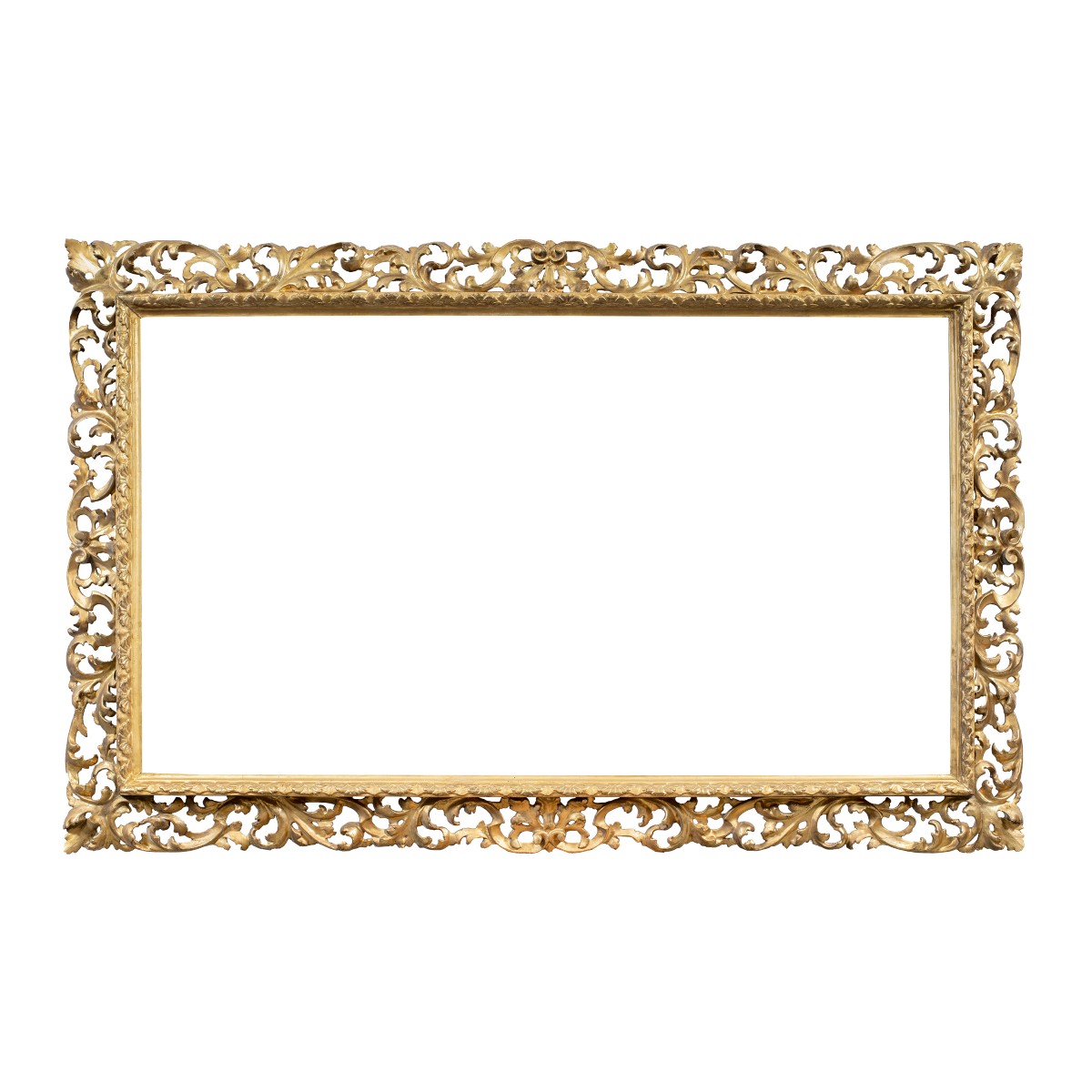 Cornice in legno intagliato e dorato. Toscana, XIX secolo.