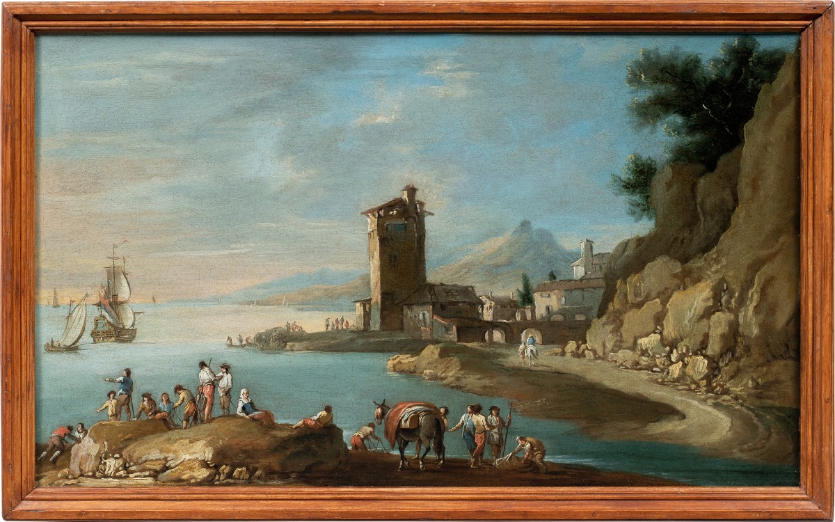 Attribuito a Francesco Simonini (XVIII) - Paesaggio portuale con torre e personaggi.