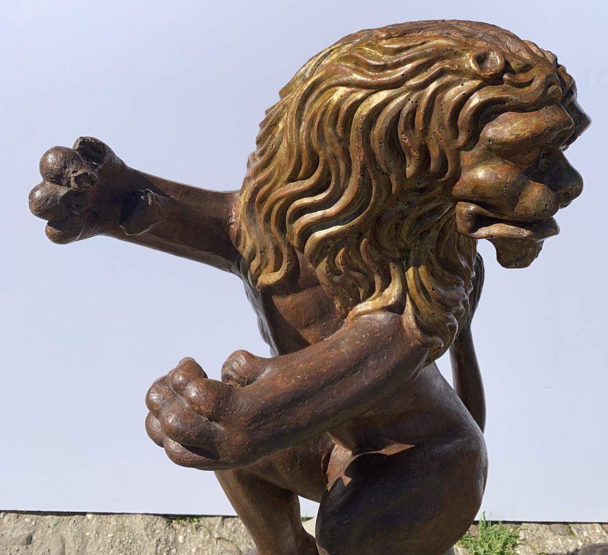 Scultore veneziano (fine XVI secolo) - Coppia di leoni porta bandiera.-photo-4
