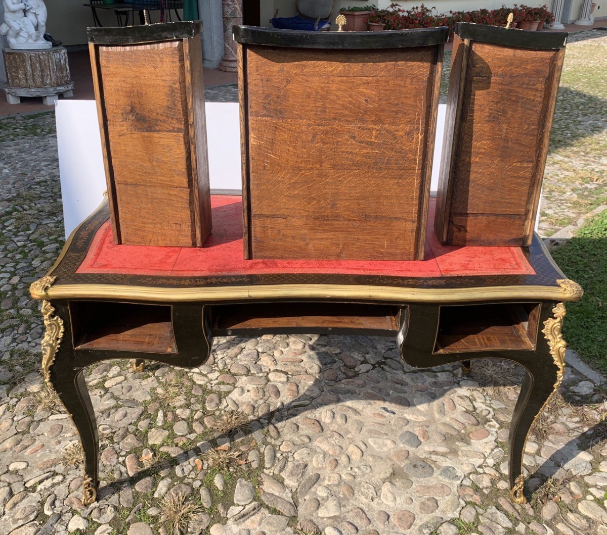 Scrivania Bureau Plat in legno laccato "a Chinoiserie" e applicazioni in bronzo dorato. XIX.-photo-2
