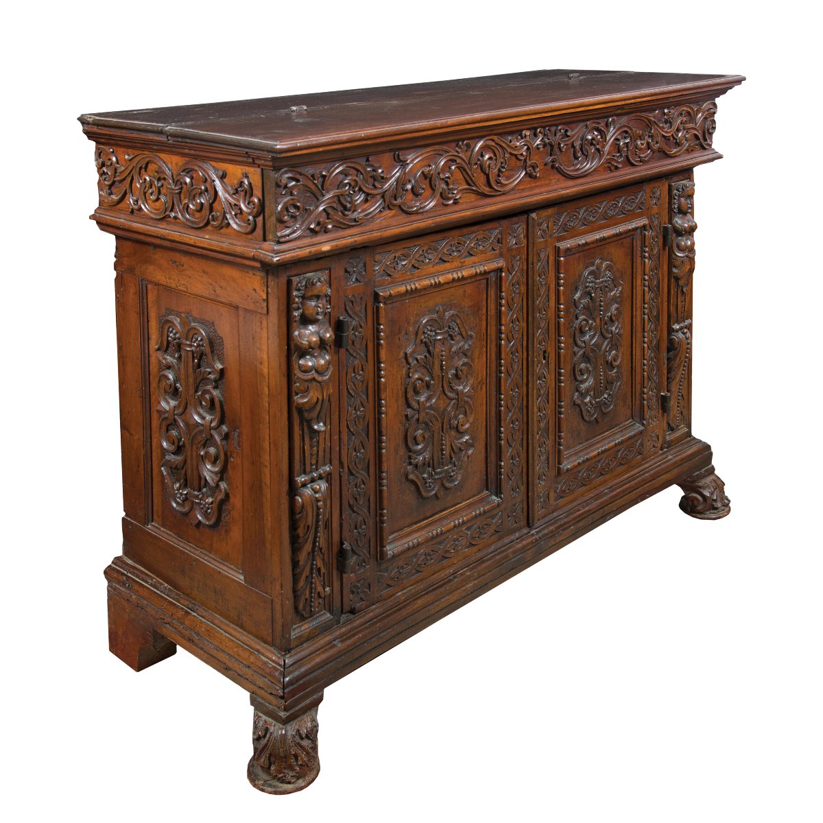 Credenza in noce intagliato con calatola. Italia, XVII secolo.-photo-3