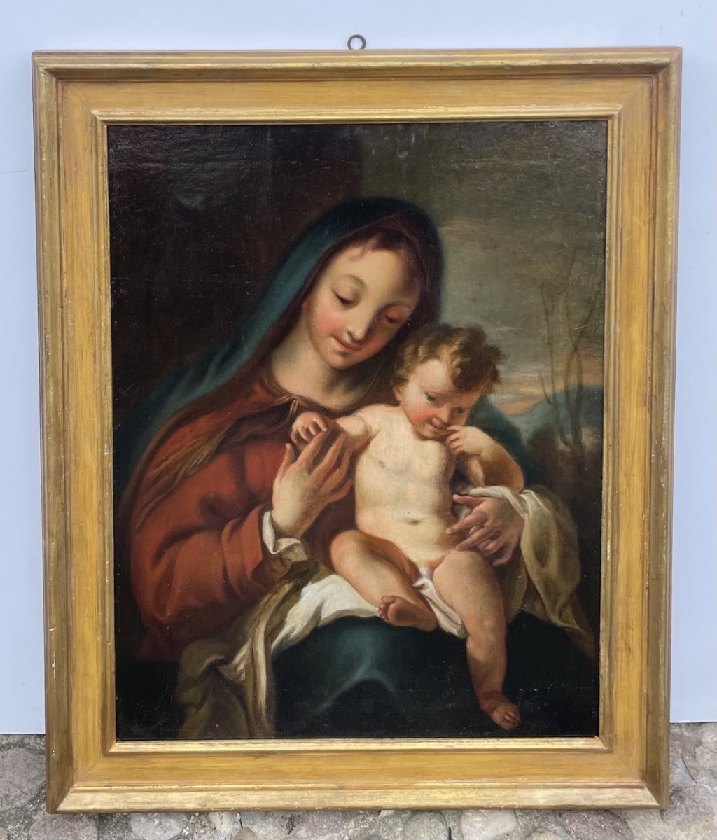 Bottega di Nicola Grassi (Zuglio 1682 - Venezia 1748) - Madonna con Bambino.-photo-1