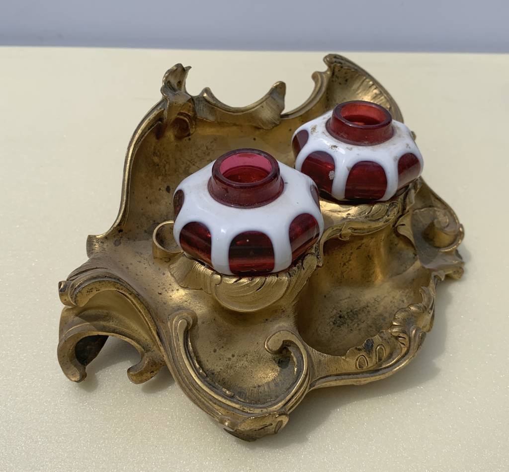 Maison Henry Dasson (Parigi 1825 - 1896) - Calamaio doppio in bronzo dorato.-photo-4