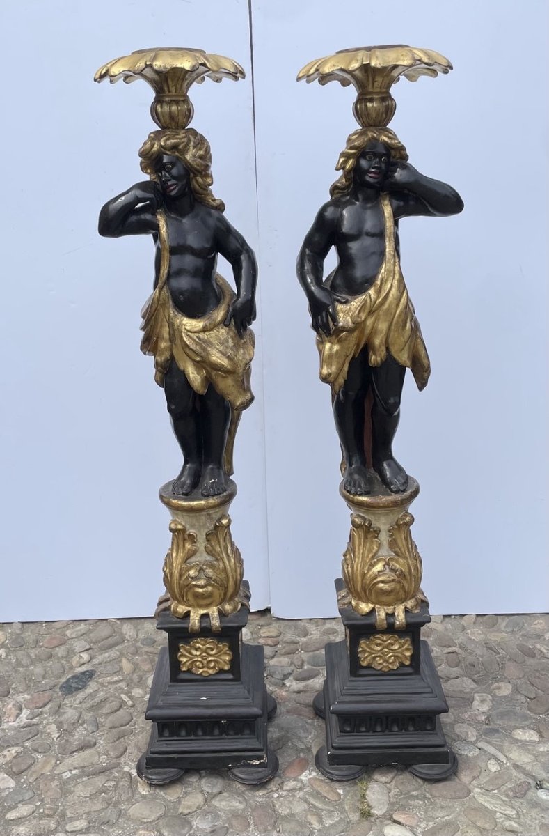 Scultore veneziano (XVIII secolo) - Coppia di Mori reggivaso.-photo-3