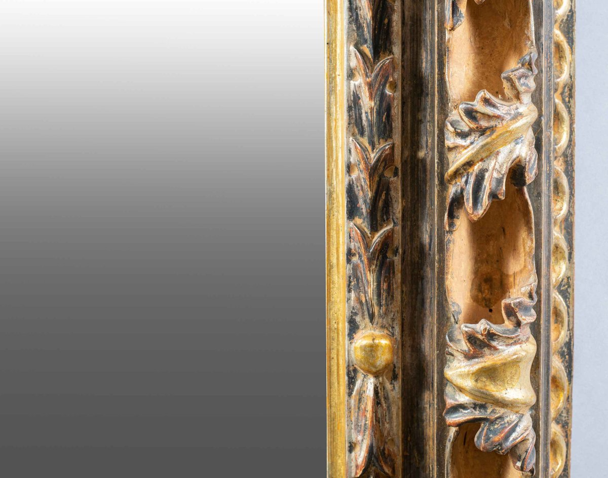 Specchiera Liberty in legno intagliato e dorato. Italia, XX secolo.-photo-2