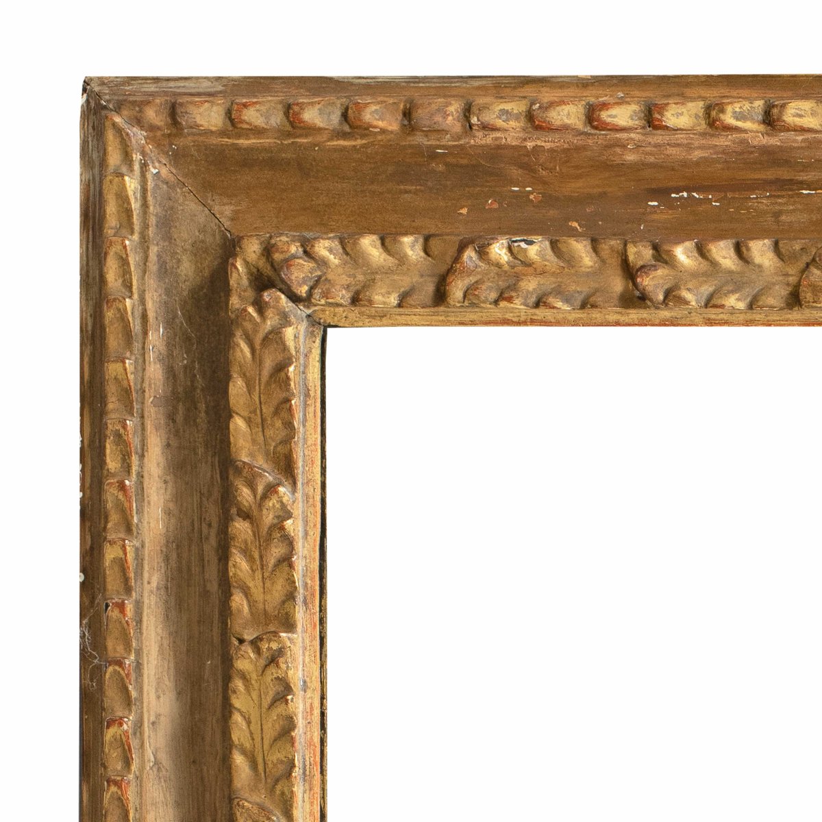 Cornice in legno intagliato e dorato con specchiera. Fine XIX secolo.-photo-2