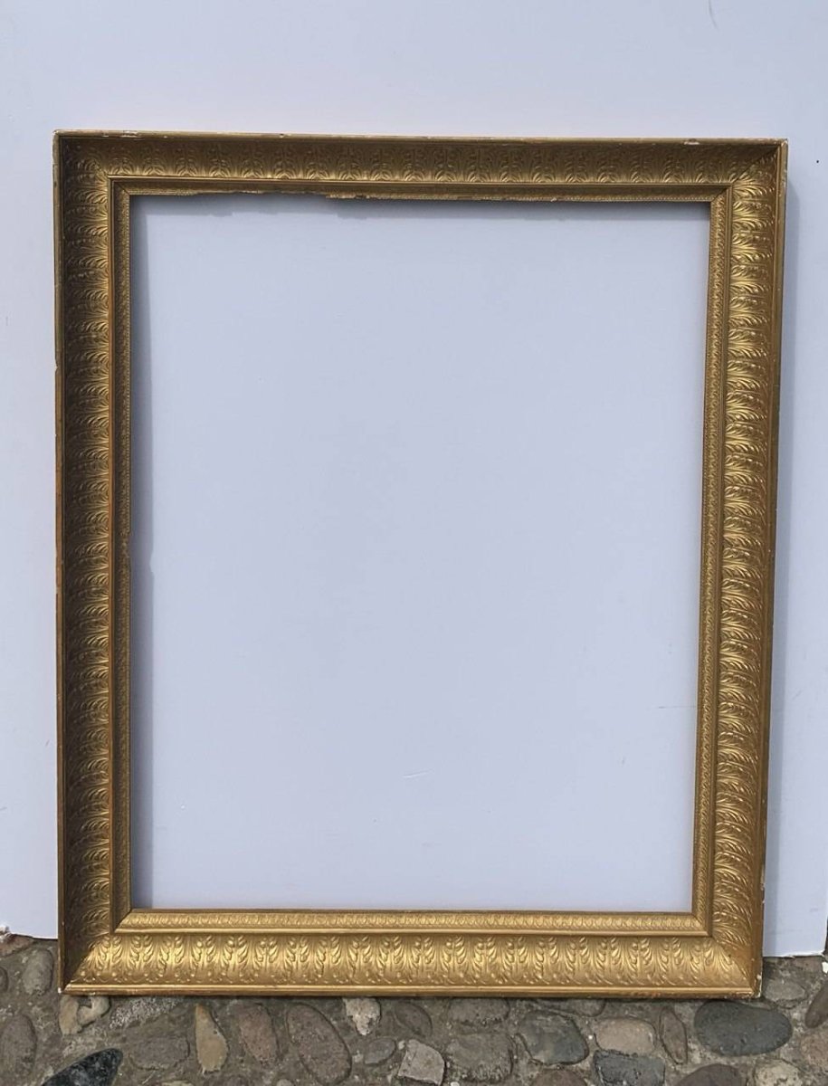 Cornice neoclassica in legno intagliato e dorato. Toscana, inizio XIX secolo.-photo-1