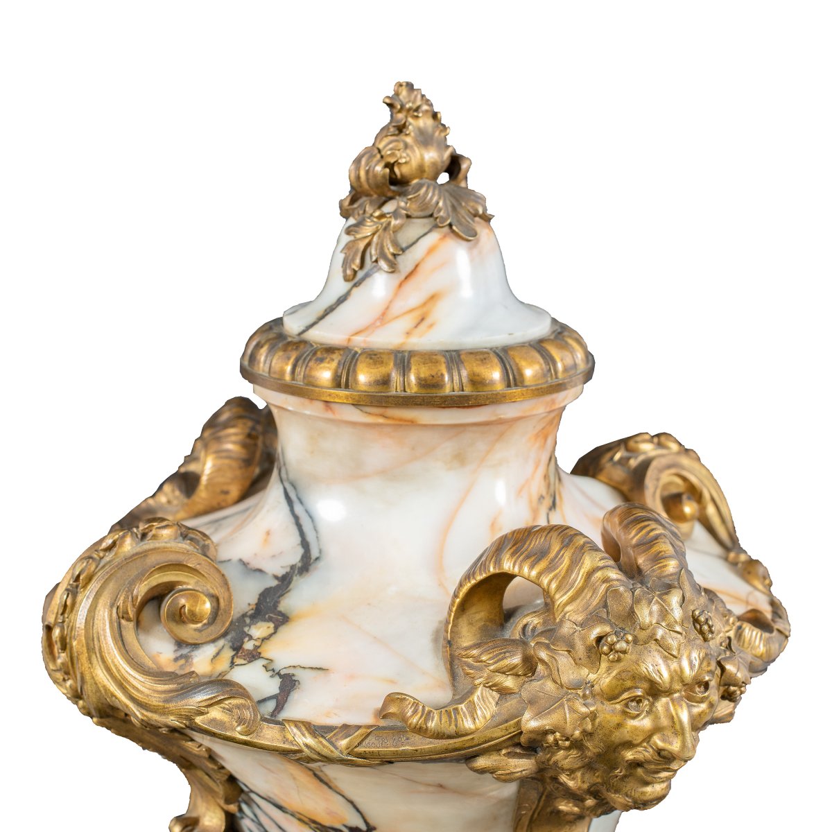 Coppia di vasi in marmo e bronzo dorato. Fonderia Susse Frères, Parigi, XIX secolo.-photo-3