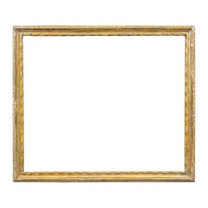 Cornice "francesina" in legno intagliato e dorato. Venezia, XVIII secolo.