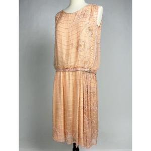 Art Deco Ball Gown In Salmon Pink Silk Crepe Embroidered With Pearls - France Circa 1920-1925