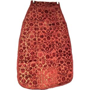Front Of Renaissance Chasuble In Crimson Red Chiseled Velvet - Italy 16th Century