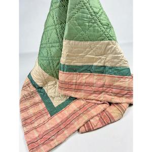 A Patchwork Quilt Of Silk Taffeta - Provence, Late 18th Century