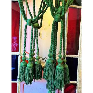 Three Pairs Of Green Wool Trimmed Curtain Tiebacks - Second Empire, Circa 1860