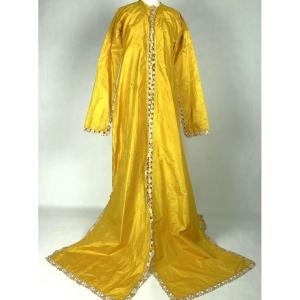 Ceremonial Kaftan Or Entari In Gold-yellow Silk Taffeta - Ottoman Empire 19th C.