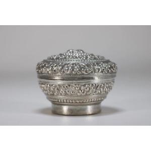 Burmese Lime Box In Silver