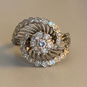 2837 – White Gold Diamond Ring