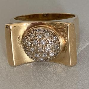 3598 – Yellow Gold Diamond Ring
